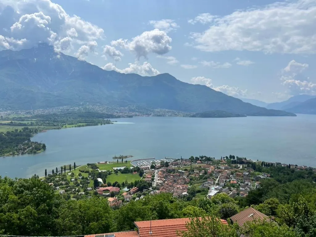 Un Balcone Sul Lago By Wonderful Italy Montemezzo 0*,  Italy